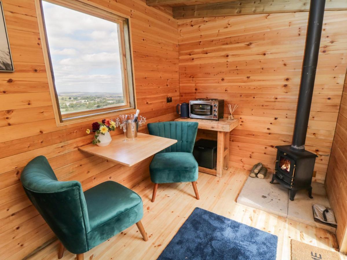 Shepherd'S Hut Scarborough Exterior photo