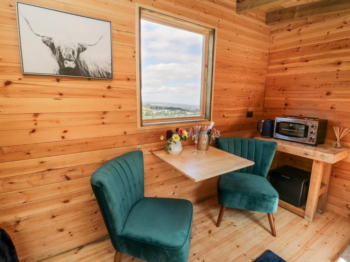Shepherd'S Hut Scarborough Exterior photo