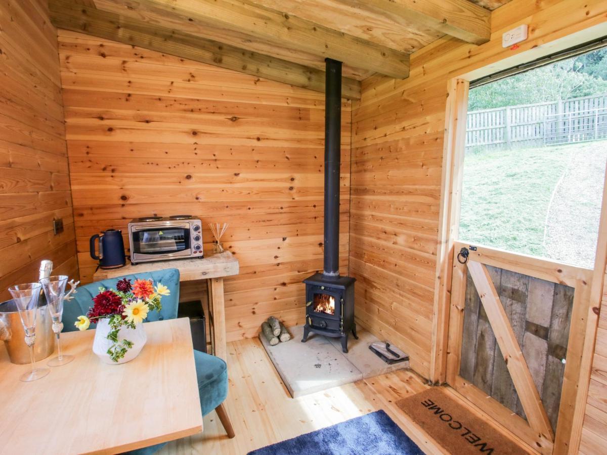 Shepherd'S Hut Scarborough Exterior photo