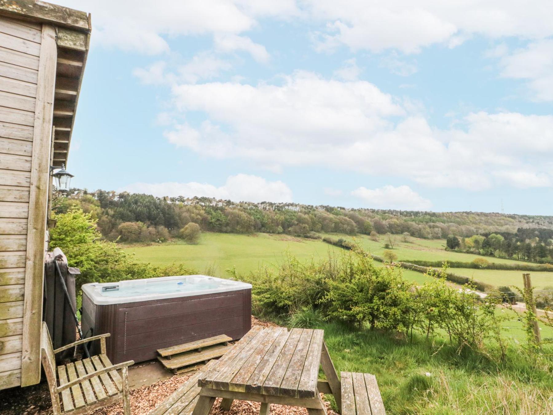 Shepherd'S Hut Scarborough Exterior photo
